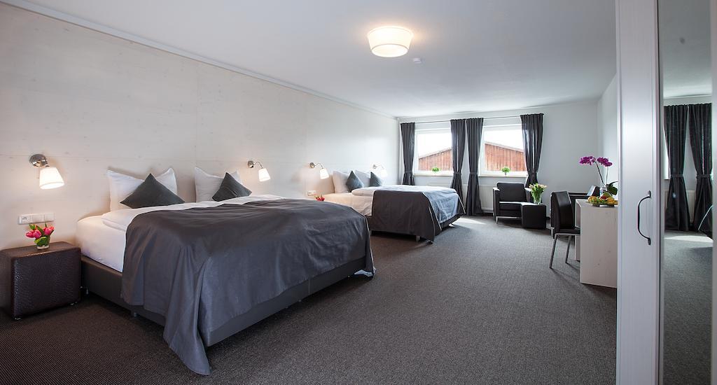 Alpengluehen Smart Hotel 올칭 객실 사진