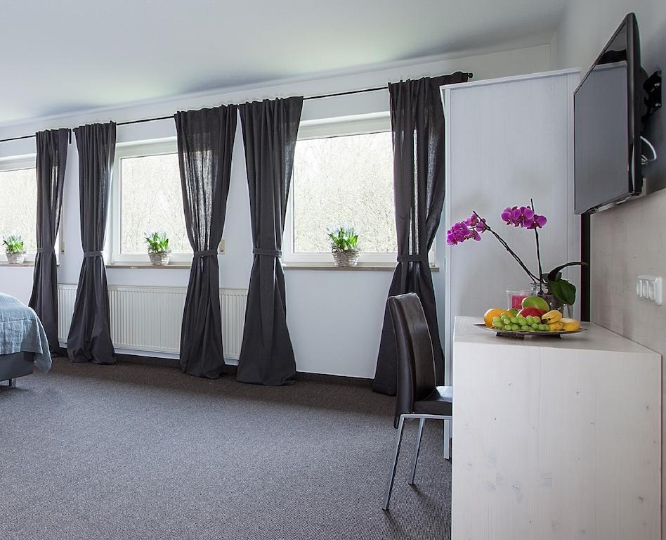 Alpengluehen Smart Hotel 올칭 객실 사진
